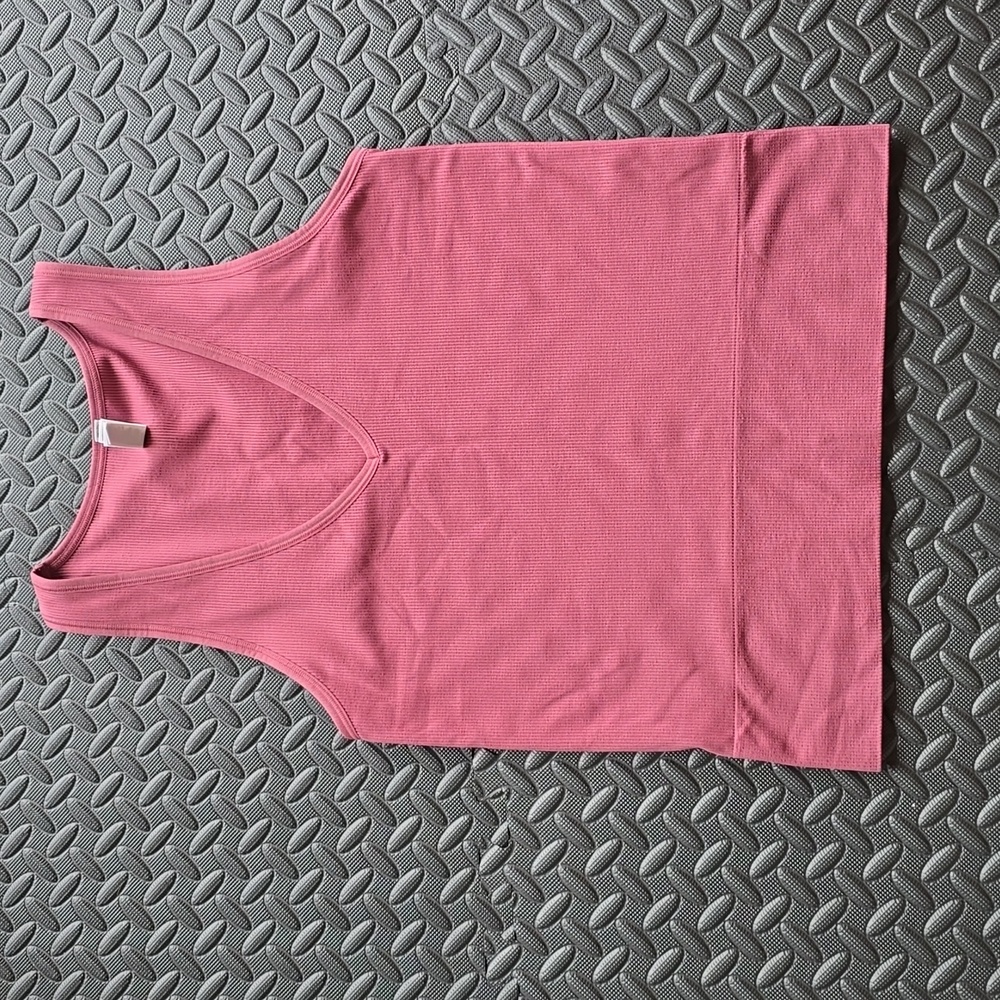 Athleta Dusty Rose Aurora Seamless Ribbed Tank- M